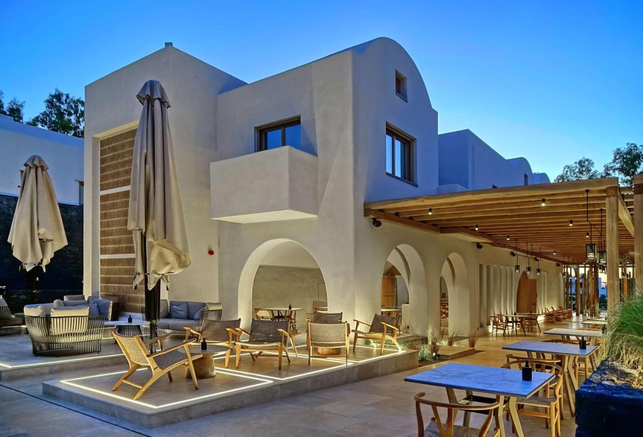 Radisson Blu Zaffron Resort, Santorini (Adults Only) คามารี ภายนอก รูปภาพ