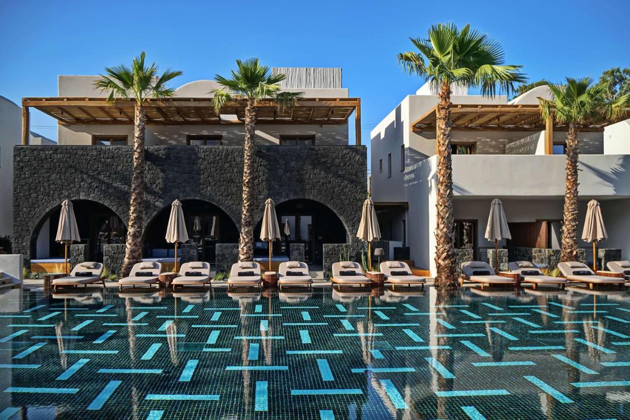 Radisson Blu Zaffron Resort, Santorini (Adults Only) คามารี ภายนอก รูปภาพ