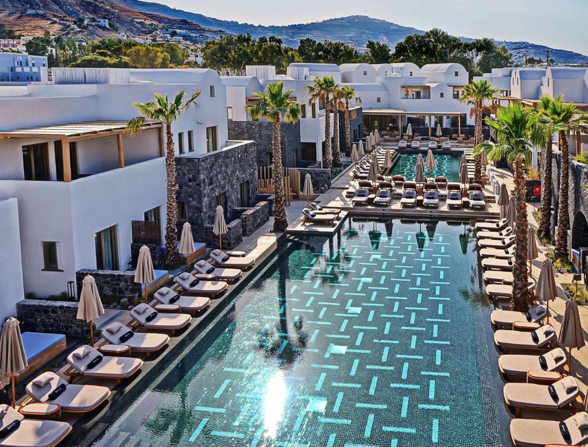 Radisson Blu Zaffron Resort, Santorini (Adults Only) คามารี ภายนอก รูปภาพ