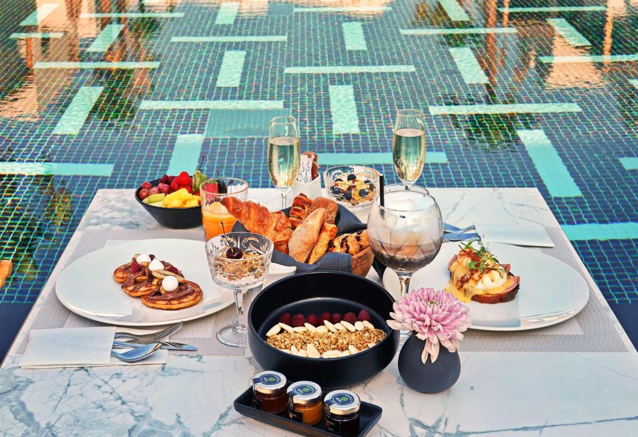 Radisson Blu Zaffron Resort, Santorini (Adults Only) คามารี ภายนอก รูปภาพ